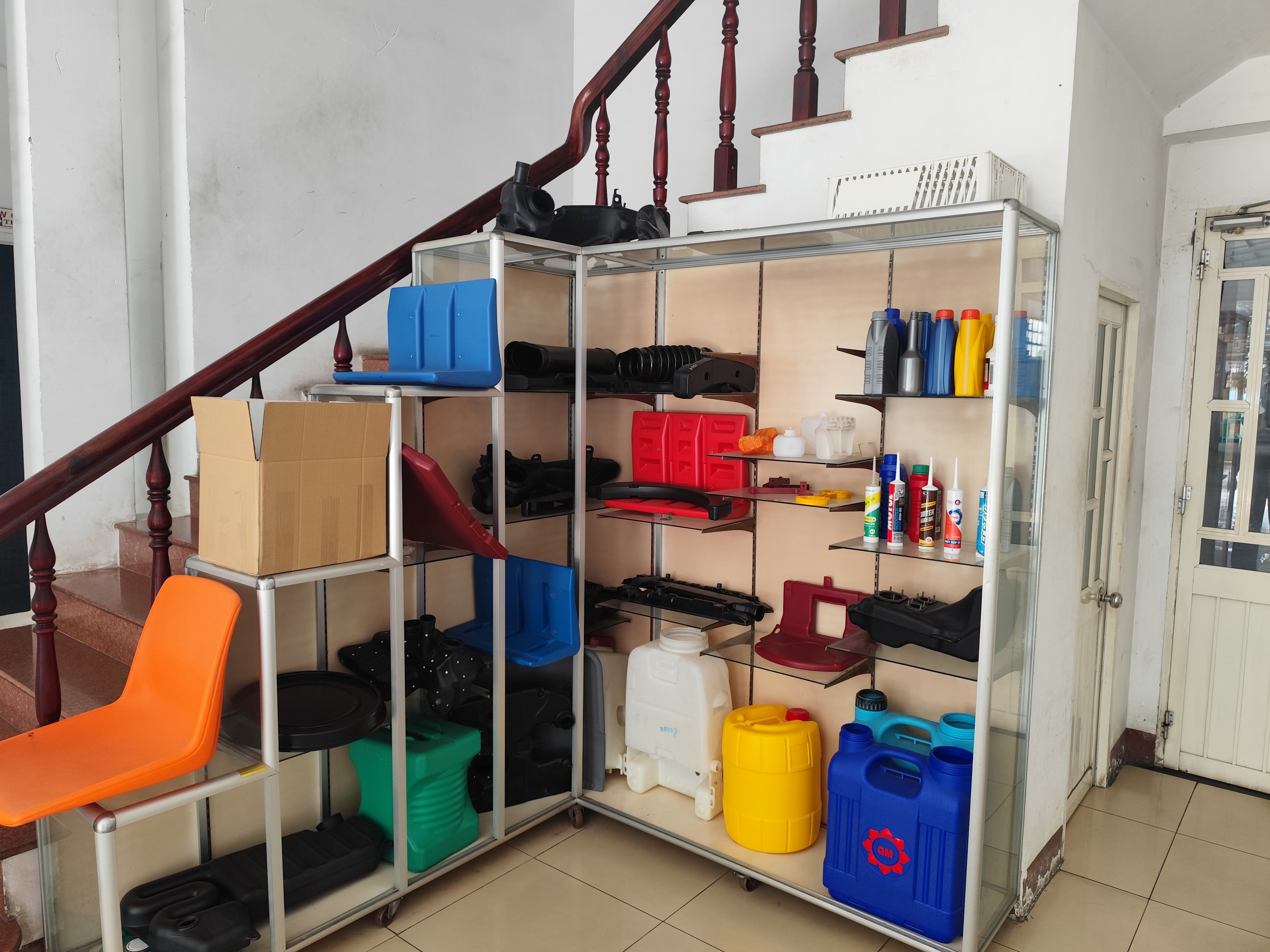 Sample shelves.jpg
